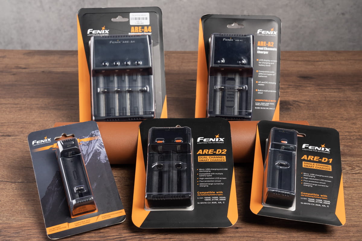 Tổng hợp 5 bộ sạc pin Fenix cực tốt hiện nay Tổng hợp 5 bộ sạc pin Fenix cực tốt hiện nay