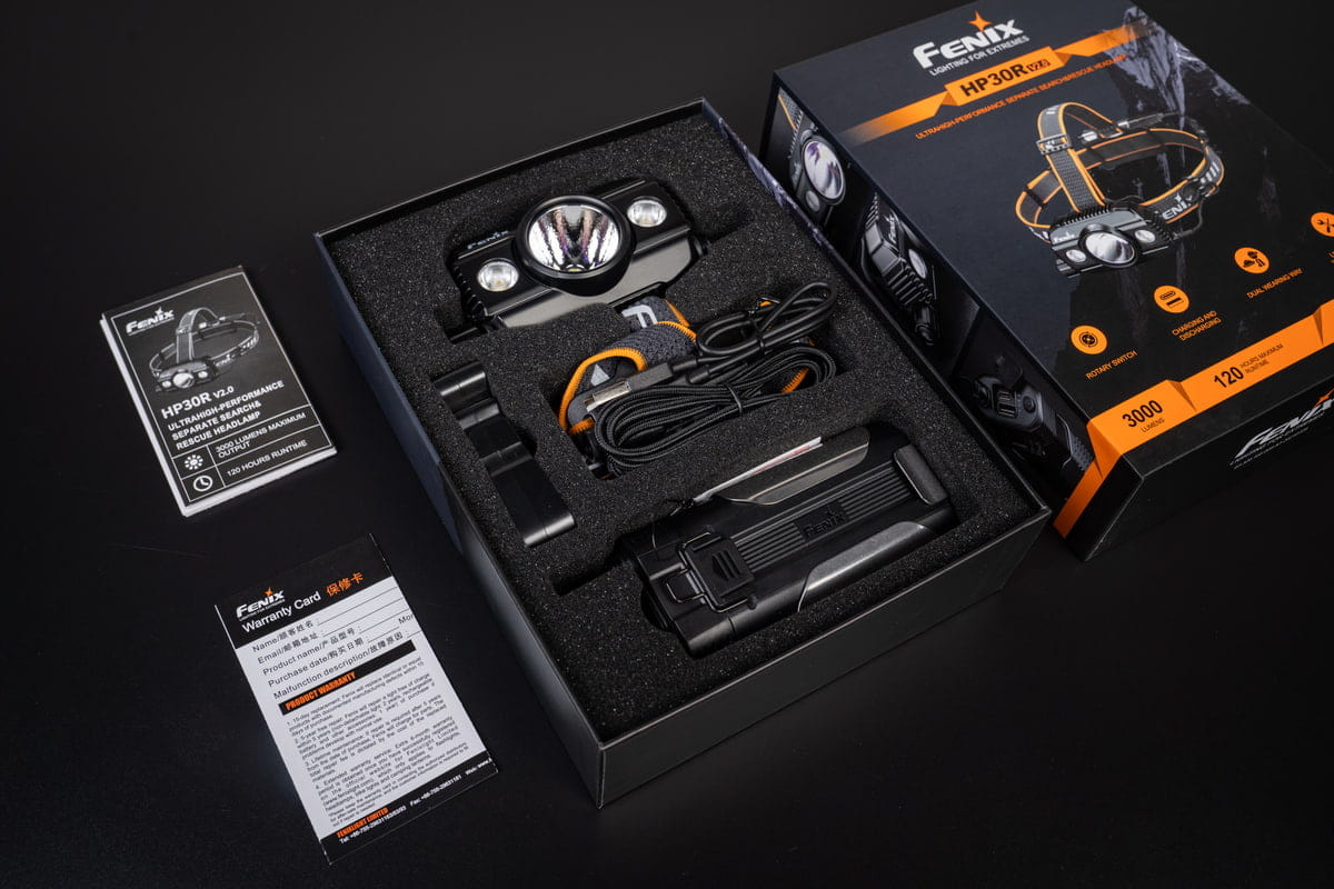 Đèn pin đội đầu siêu sáng Fenix HP30R V2.0 Đèn pin đội đầu siêu sáng Fenix HP30R V2.0