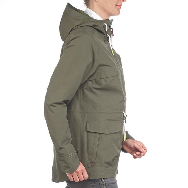 nên mặc gì khi leo núi