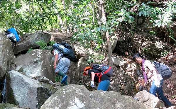 Những điều cần biết khi leo núi