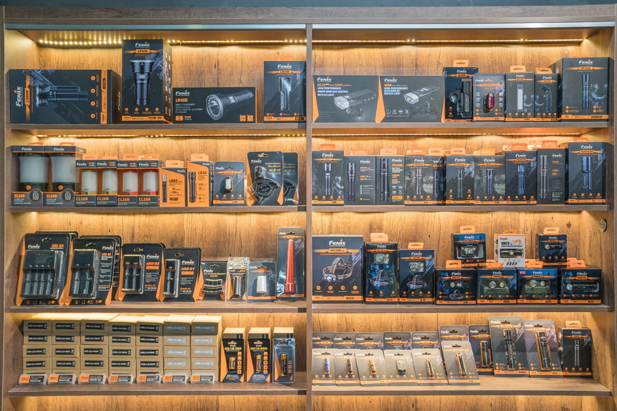 Chuyentactical cửa hàng phân phối đèn pin, phụ kiện đèn pin Fenix chĩnh hãng Chuyentactical cửa hàng phân phối đèn pin, phụ kiện đèn pin Fenix chĩnh hãng
